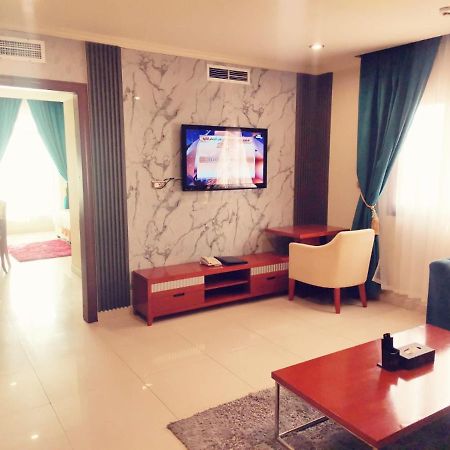 วิลลา พาร์ค Hotel อัลโคห์บาร์ ภายนอก รูปภาพ