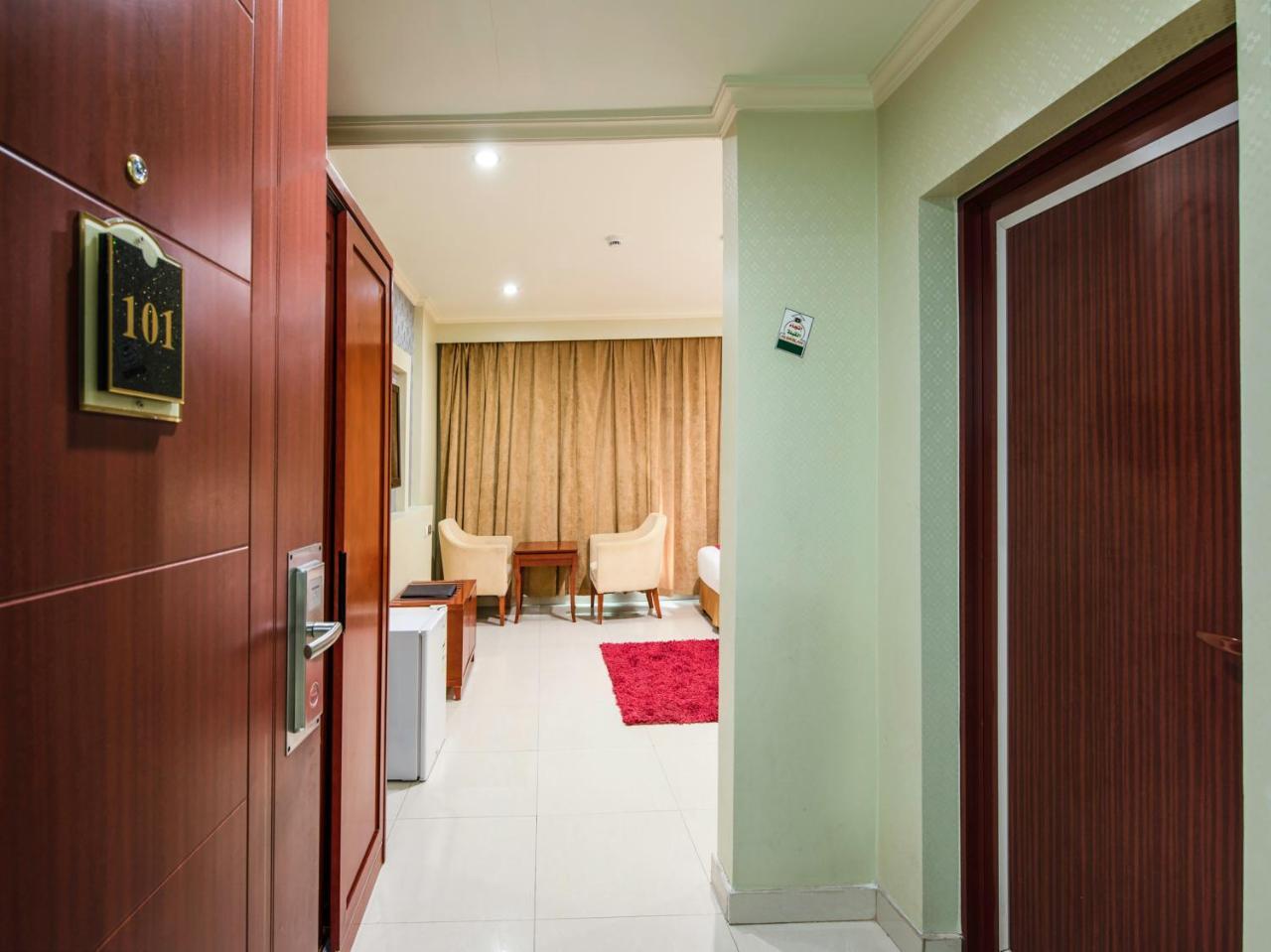 วิลลา พาร์ค Hotel อัลโคห์บาร์ ภายนอก รูปภาพ